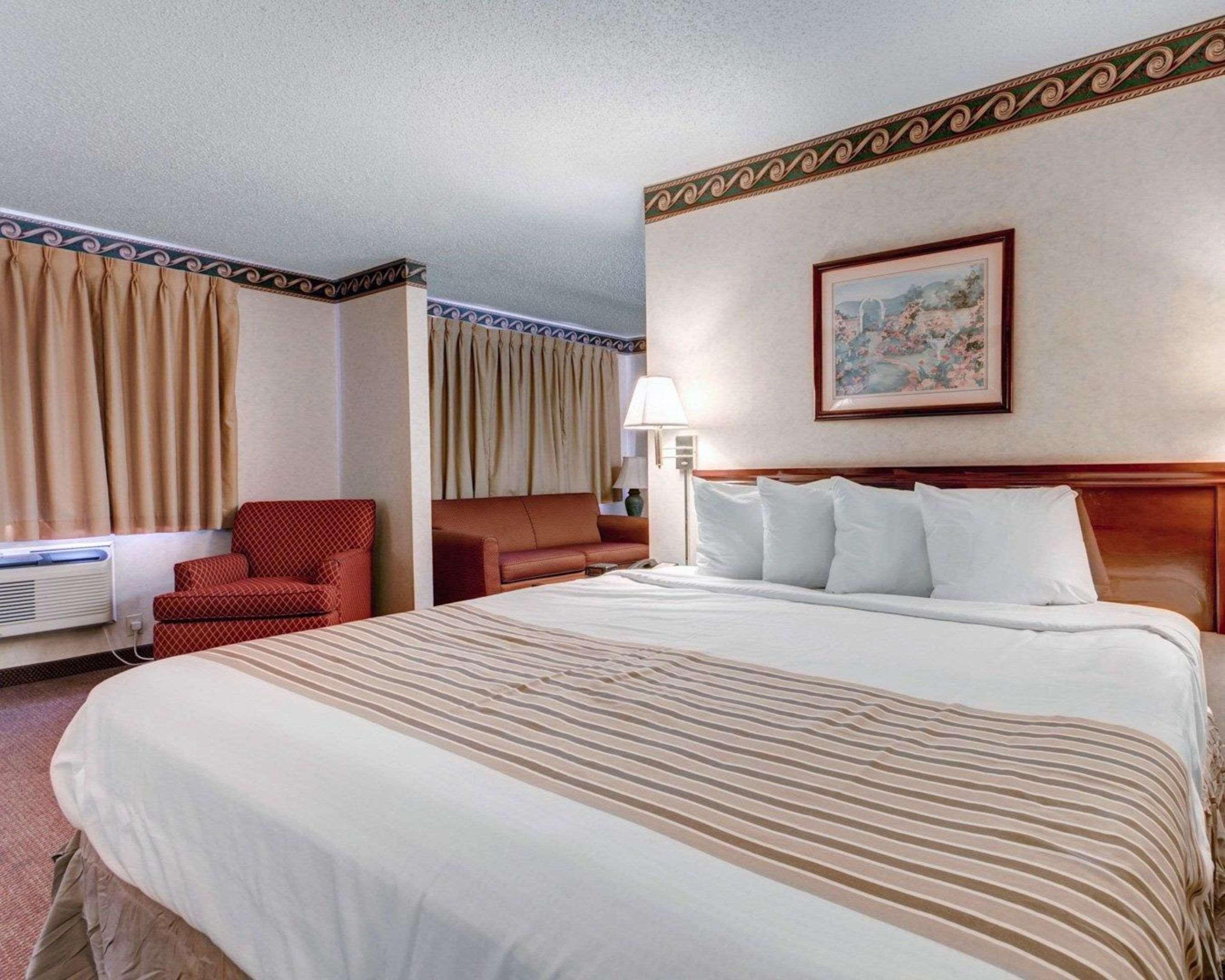אל פאסו Econo Lodge Inn & Suites מראה חיצוני תמונה