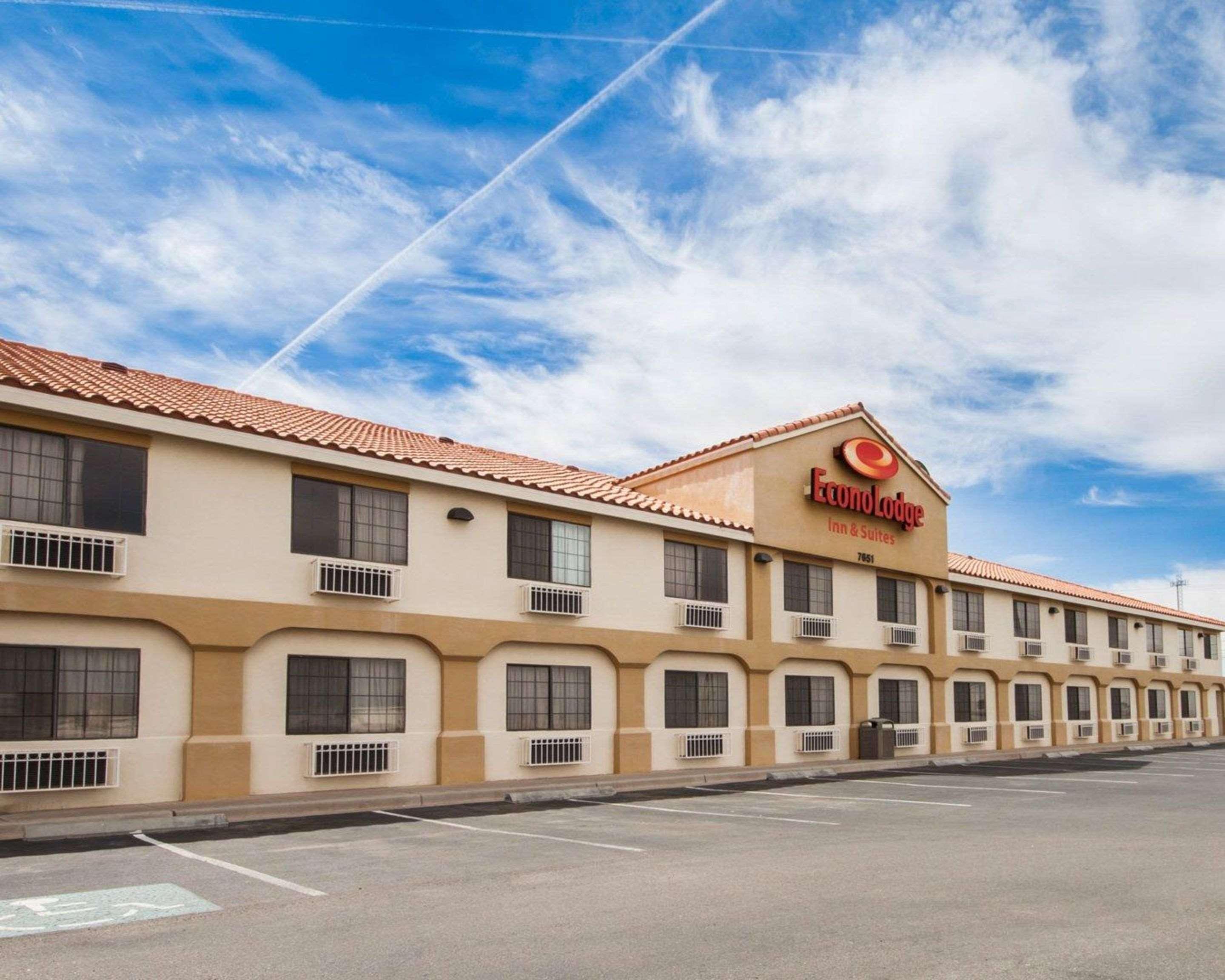 אל פאסו Econo Lodge Inn & Suites מראה חיצוני תמונה