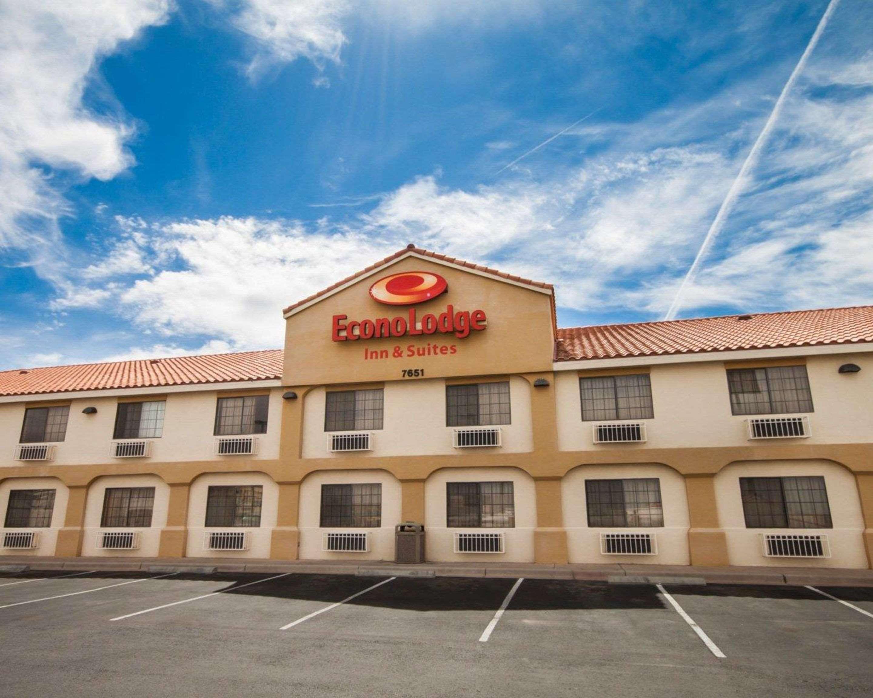 אל פאסו Econo Lodge Inn & Suites מראה חיצוני תמונה