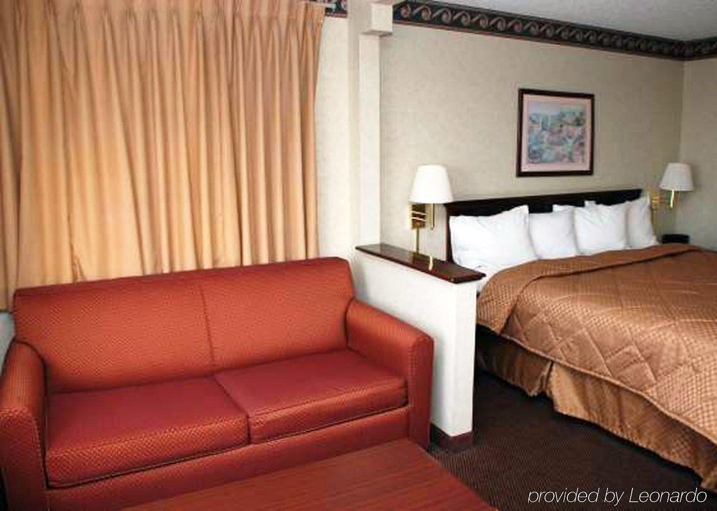 אל פאסו Econo Lodge Inn & Suites חדר תמונה